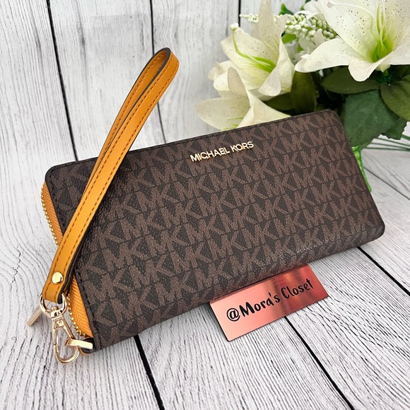 🦋Michael Kors LG Continental Wallet-Wristlet - Picture 1 of 6
